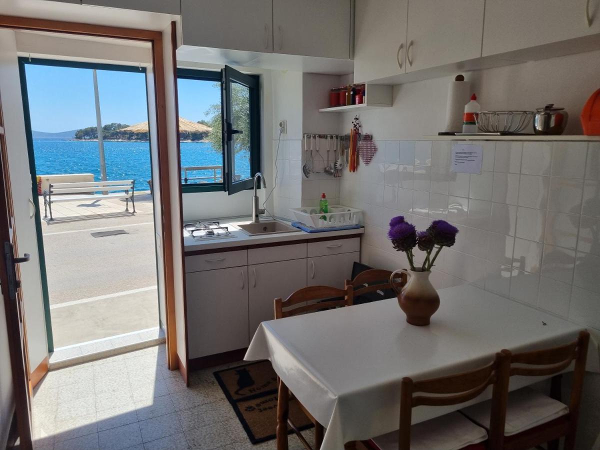 Apartment Ruzica Tribunj  Bagian luar foto